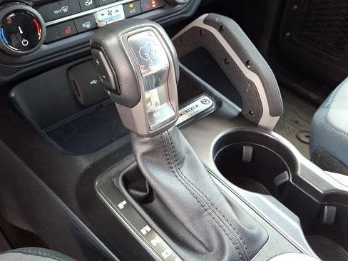 Certified 2022 Ford Bronco Outer Banks AWD/4WD image 4