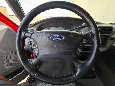 Used 2003 Ford Ranger XL RWD image 13