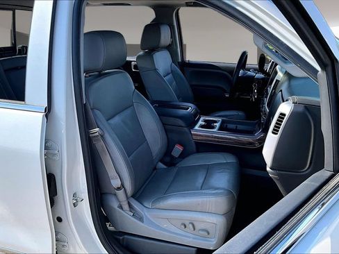 Used 2015 GMC Sierra 1500 SLT w/ SLT Crew Cab Value Package AWD/4WD image 7