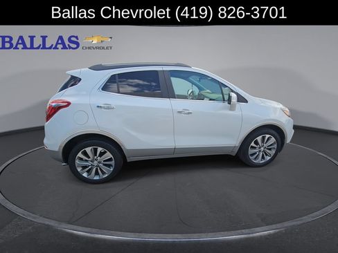 Certified 2017 Buick Encore Preferred FWD image 9