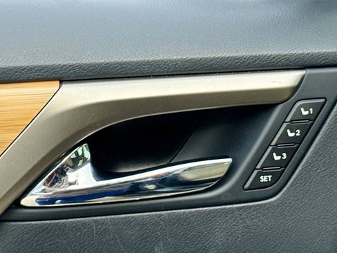 Used 2022 Lexus RX 450hL AWD w/ Premium Package image 13