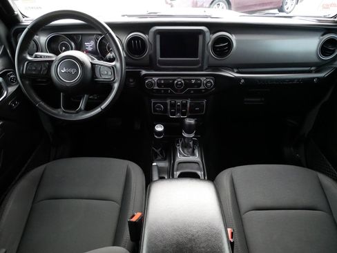 Used 2022 Jeep Wrangler Unlimited Sport image 10