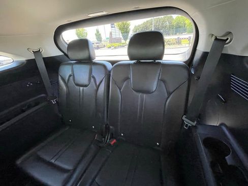 Used 2025 Kia Sorento S w/ Panoramic Sunroof Package FWD image 25