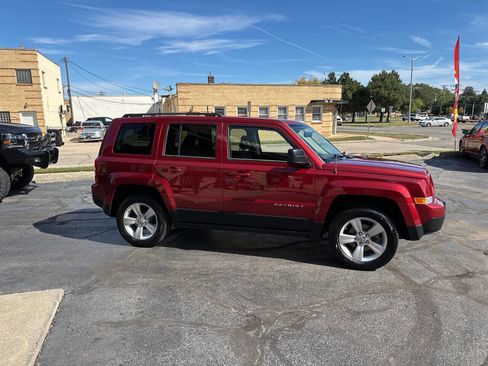 Used 2012 Jeep Patriot Latitude image 6