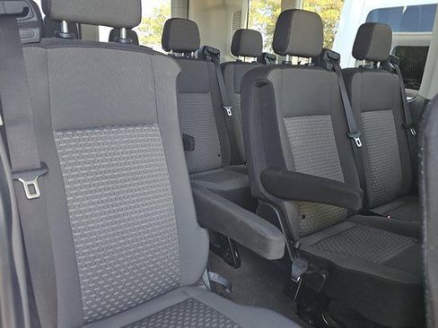 Used 2022 Ford Transit 350 XLT RWD image 9