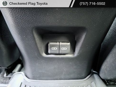 Used 2024 Toyota RAV4 XLE Premium image 42