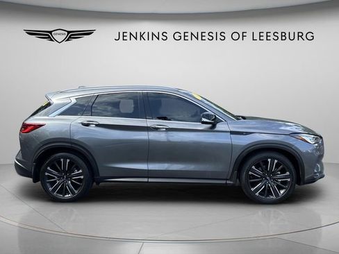Used 2022 INFINITI QX50 Luxe w/ Appearance Package FWD image 3