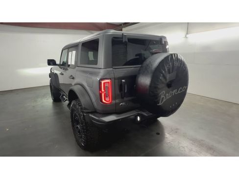 Used 2022 Ford Bronco Badlands AWD/4WD image 7