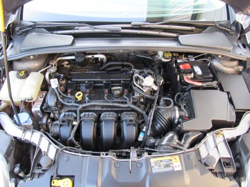 Used 2014 Ford Focus SE image 26