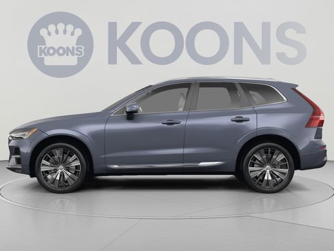 Used 2023 Volvo XC60 B5 Plus w/ Climate Package AWD/4WD image 2