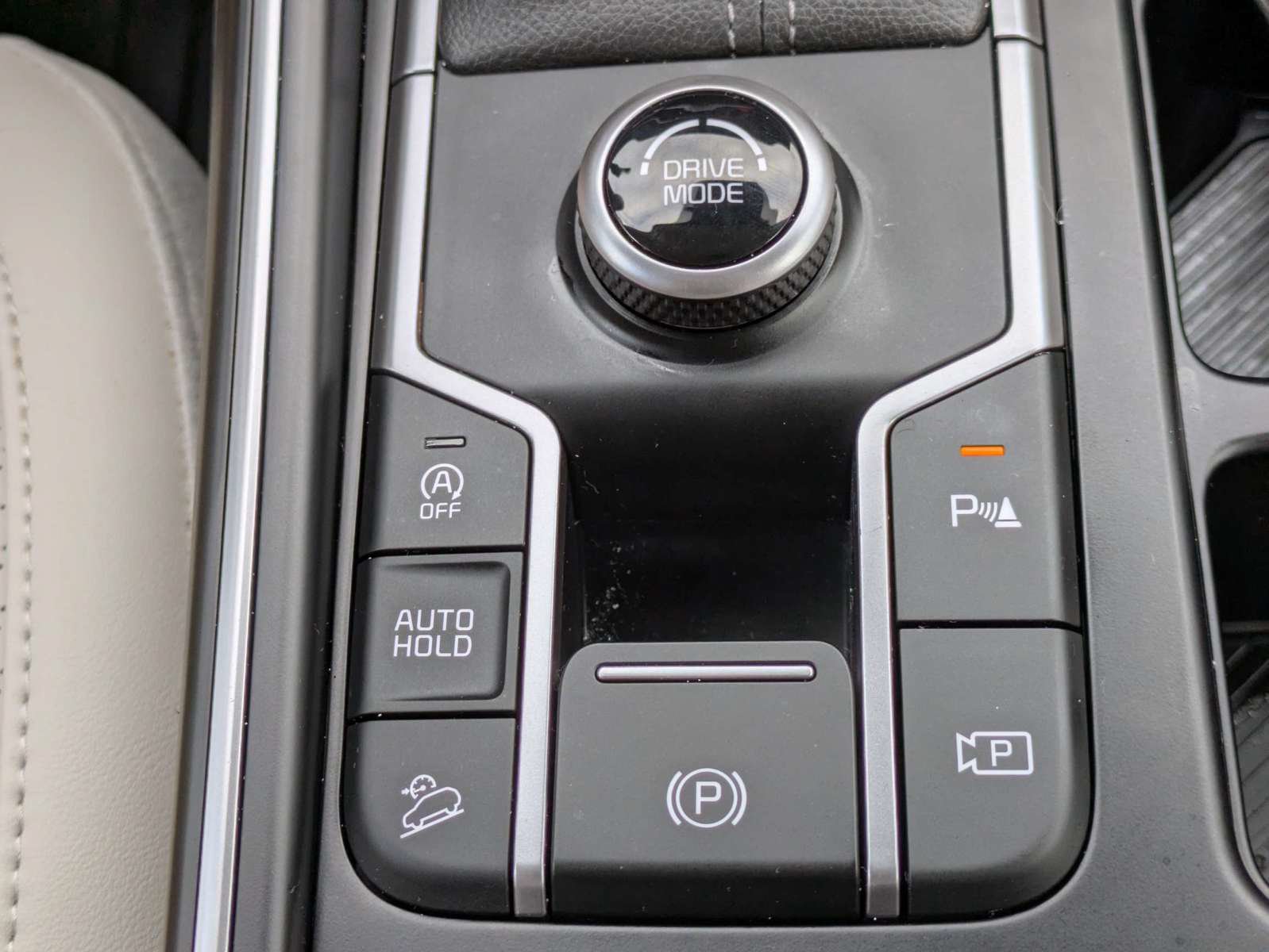 Certified 2026 Kia Sorento EX FWD image 29