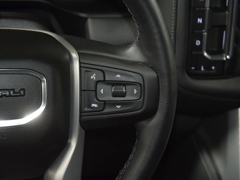 Used 2024 GMC Yukon XL Denali w/ Advanced Technology Package AWD/4WD image 40