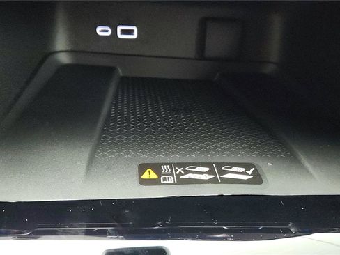 New 2026 Chevrolet Traverse LT image 33