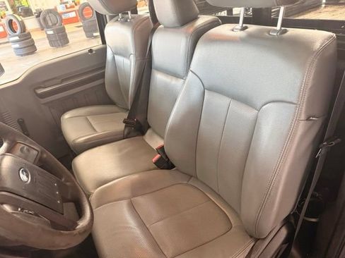 Used 2013 Ford F250 XL RWD image 7