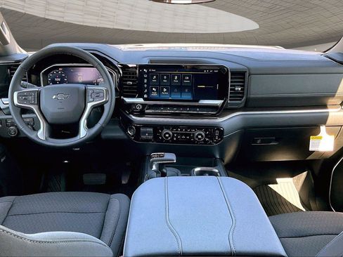 New 2026 Chevrolet Silverado 1500 RST AWD/4WD image 6