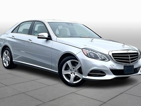 Used 2014 Mercedes-Benz E 350 Sedan image 2
