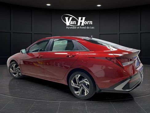 New 2026 Hyundai Elantra Limited image 3