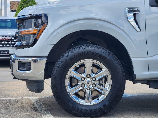 Used 2025 Ford F150 XLT w/ Equipment Group 301A Standard AWD/4WD image 8
