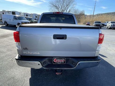 Used 2010 Toyota Tundra Limited image 3