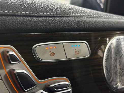 Used 2019 Mercedes-Benz GLC 300 4MATIC Coupe image 34