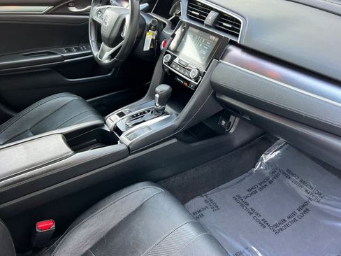 Used 2018 Honda Civic EX-L image 15