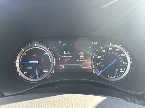 Used 2021 Toyota Highlander XLE image 49