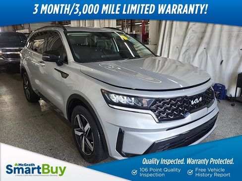 Used 2022 Kia Sorento S FWD image 1