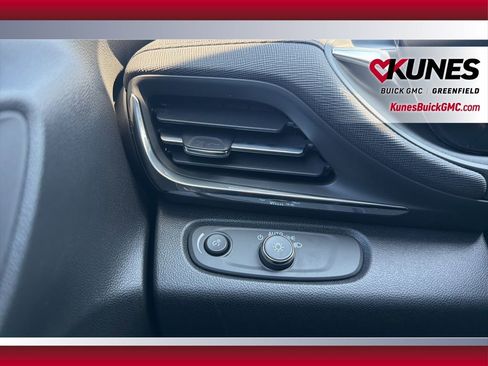 New 2026 Buick Envista Sport Touring w/ Convenience I Package FWD image 30