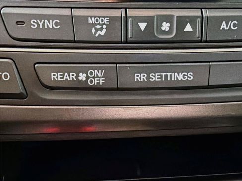 Used 2021 Honda Passport EX-L image 25