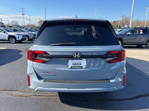 Used 2025 Honda Odyssey Sport-L image 19