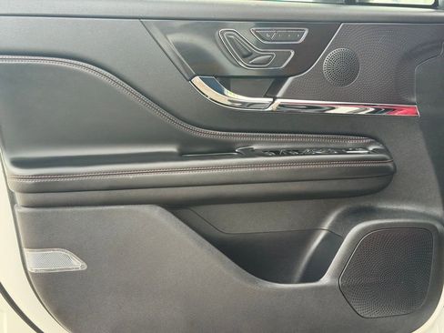 Used 2023 Lincoln Corsair Reserve w/ Equipment Group 201A image 24