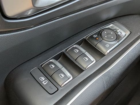 New 2026 Kia Sorento LX FWD image 24
