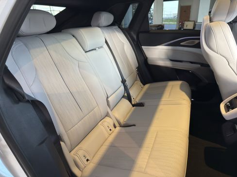 Certified 2024 Cadillac Lyriq Sport AWD/4WD image 21