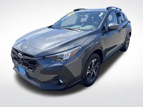 Used 2025 Subaru Crosstrek 2.5i Premium AWD/4WD image 3