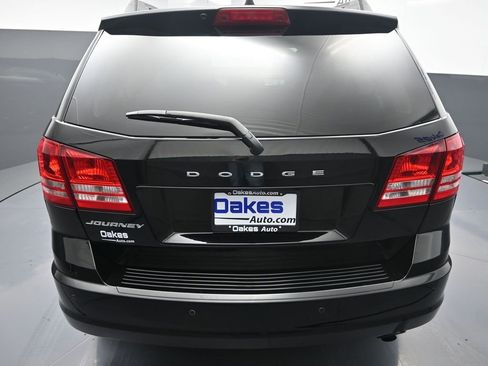 Used 2020 Dodge Journey SE w/ SE Popular Equipment Group image 31
