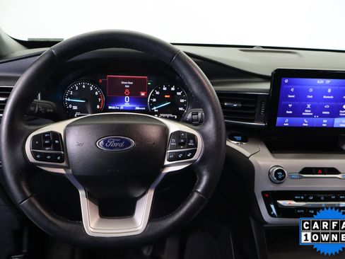 Used 2023 Ford Explorer XLT w/ Equipment Group 202A image 24