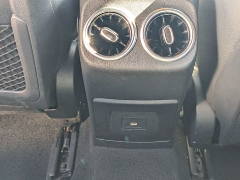 Used 2025 Mercedes-Benz CLA 250 image 14