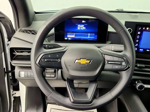 Used 2024 Chevrolet Silverado EV W/T AWD/4WD image 13