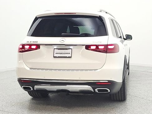 Used 2024 Mercedes-Benz GLS 450 4MATIC image 6