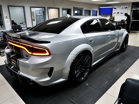 Used 2021 Dodge Charger Scat Pack image 27