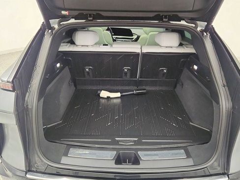 Used 2024 Cadillac Lyriq Luxury w/ LPO, Floor Liner Package image 22
