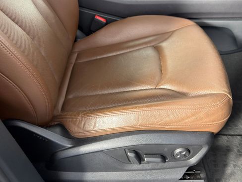 Used 2017 Audi Q7 3.0T Premium Plus image 11