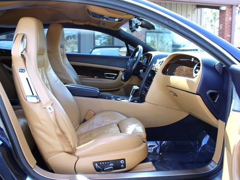 Used 2005 Bentley Continental GT image 12
