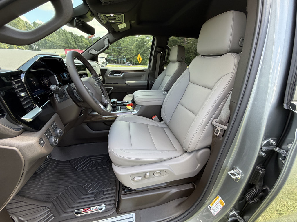 New 2026 Chevrolet Silverado 1500 RST AWD/4WD image 15