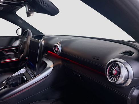 Used 2022 Mercedes-Benz SL 55 AMG AMG SL 55 image 28