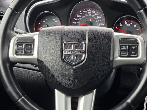 Used 2012 Dodge Avenger SXT image 15