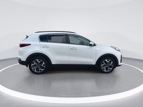 Used 2022 Kia Sportage EX w/ EX Technology Package FWD image 9