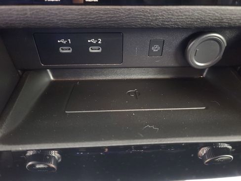 Used 2025 Mitsubishi Outlander SE image 33