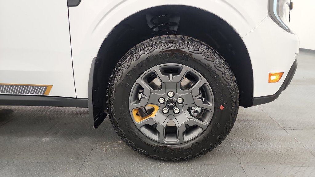 New 2026 Ford Maverick Tremor AWD/4WD image 24