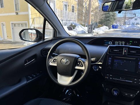 Used 2017 Toyota Prius Two image 26